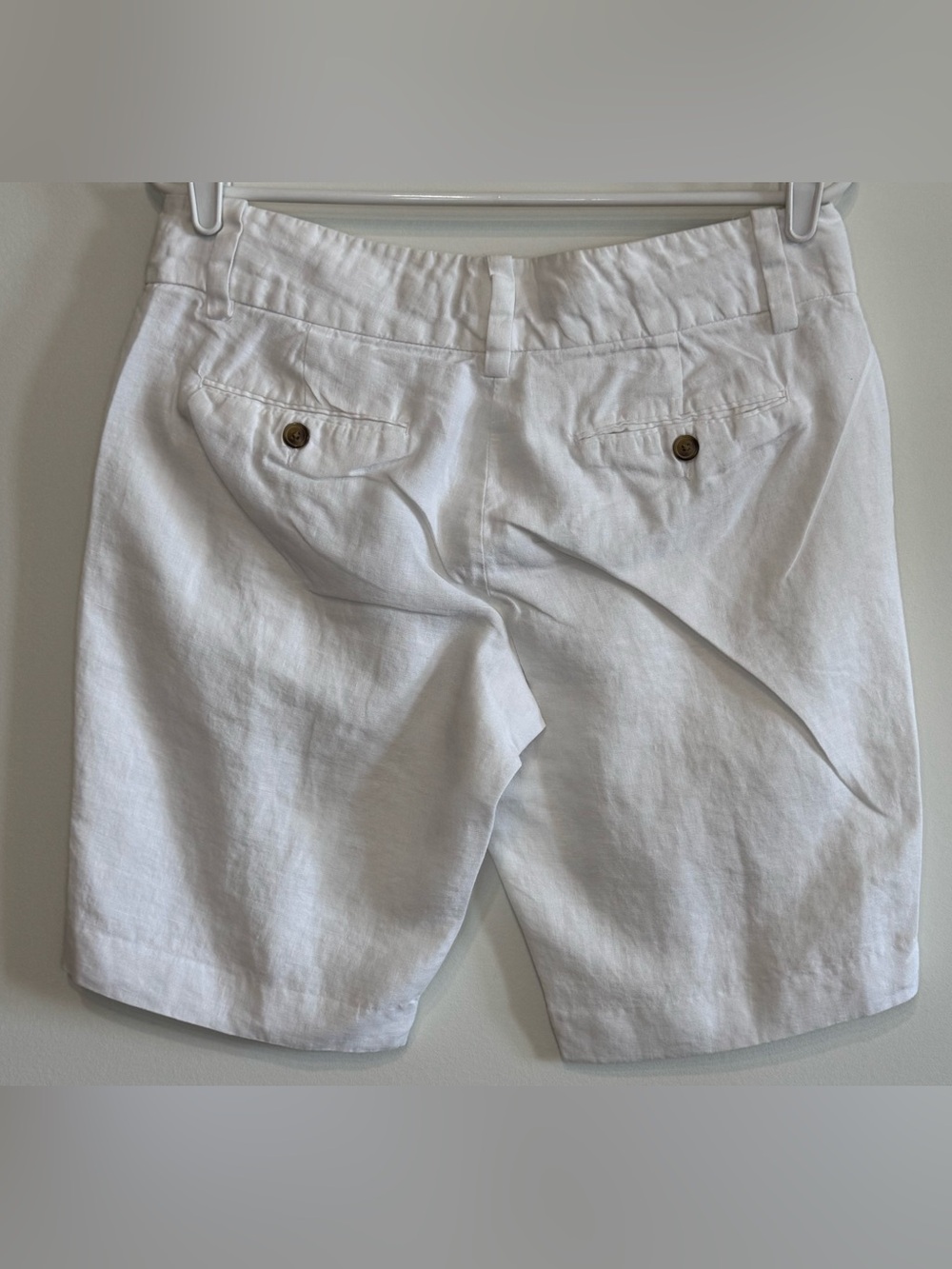 Old Navy Women’s 100% Linen White Mid-Rise Chino Shorts Size 6 - Picture 3 of 8